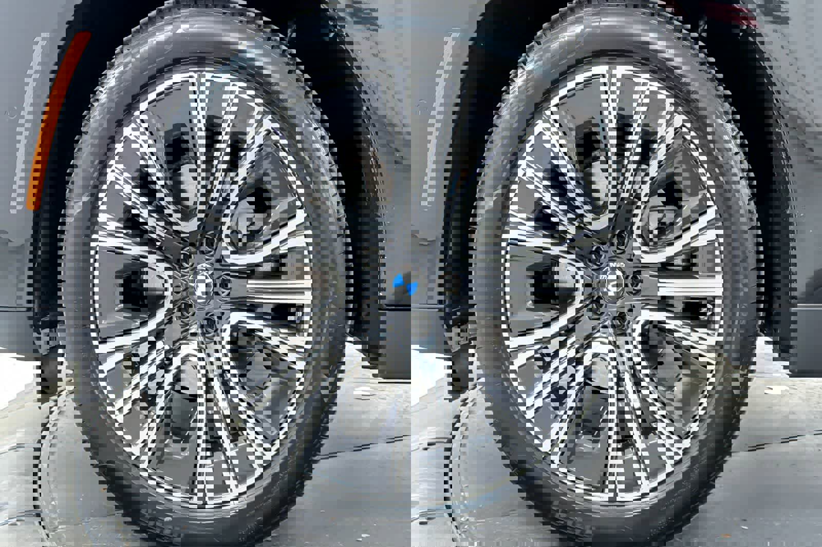 Used 2025 BMW X3 xDrive30i w/ Convenience Package image 26