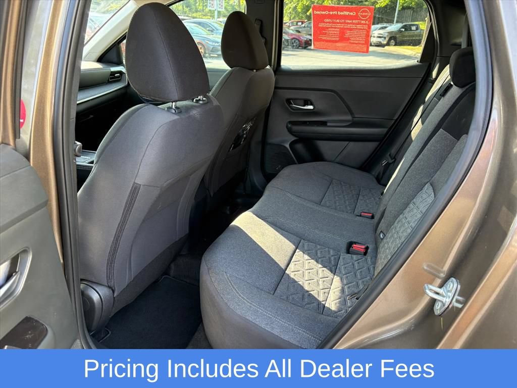 Certified 2025 Nissan Kicks SV AWD/4WD image 22