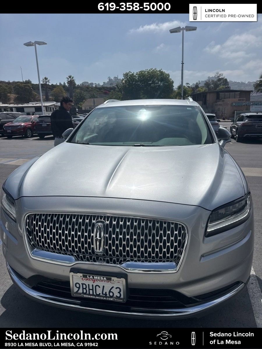 Used 2022 Lincoln Nautilus FWD w/ Premium Package image 1