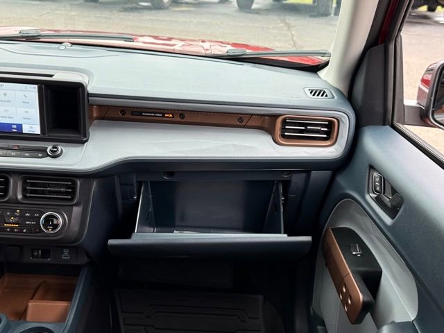 Certified 2024 Ford Maverick Lariat w/ 4K Tow Package image 32