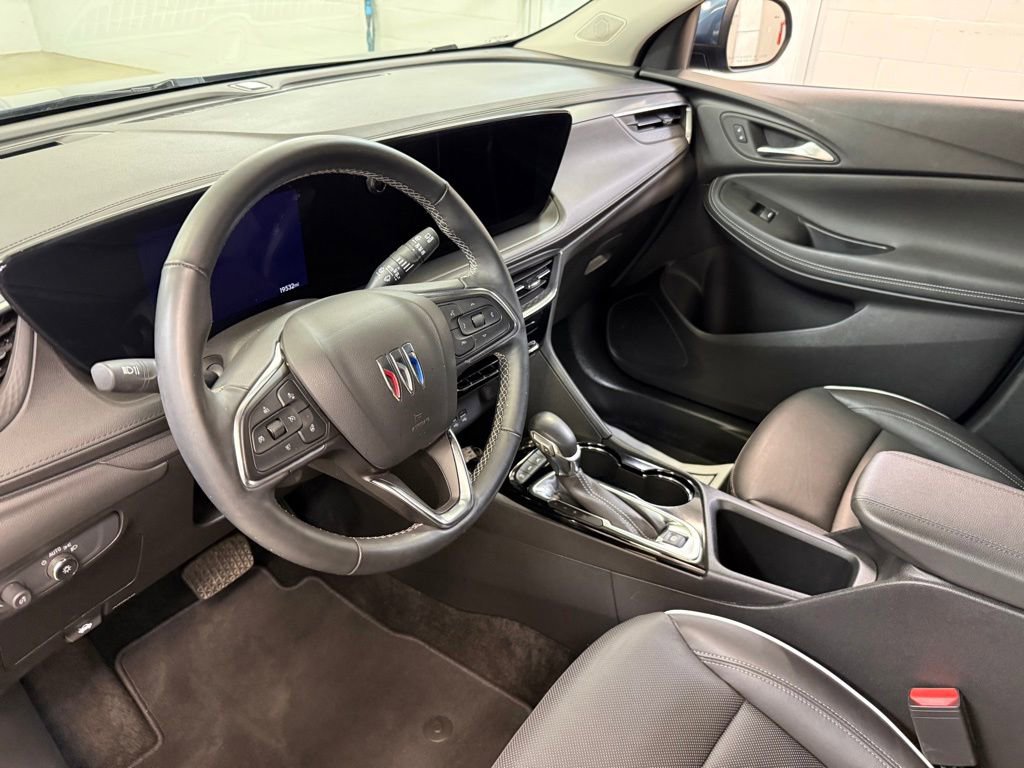Used 2024 Buick Encore GX Avenir AWD/4WD image 20