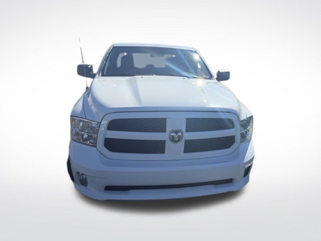 Used 2017 RAM 1500 Express RWD image 2