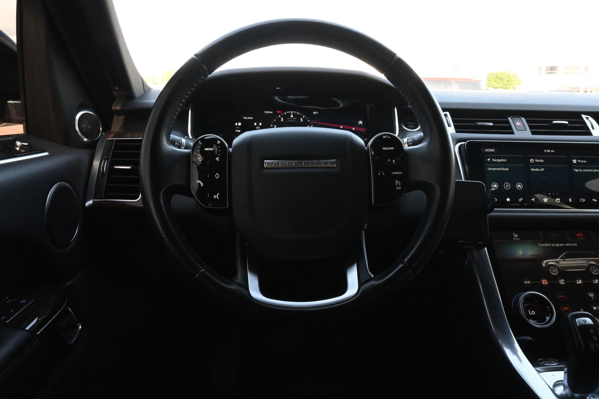 Used 2020 Land Rover Range Rover Sport SE AWD/4WD image 10