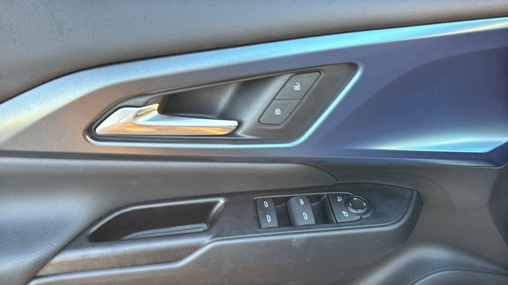 Used 2024 Chevrolet Equinox EV LT FWD image 14