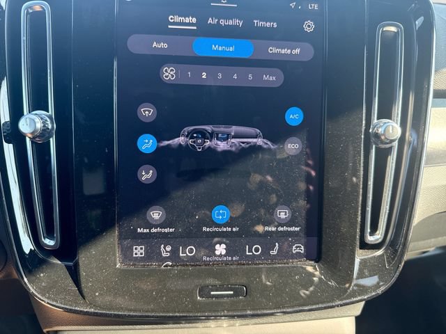Certified 2023 Volvo XC40 Recharge Ultimate w/ Protection Package Premier AWD/4WD image 20