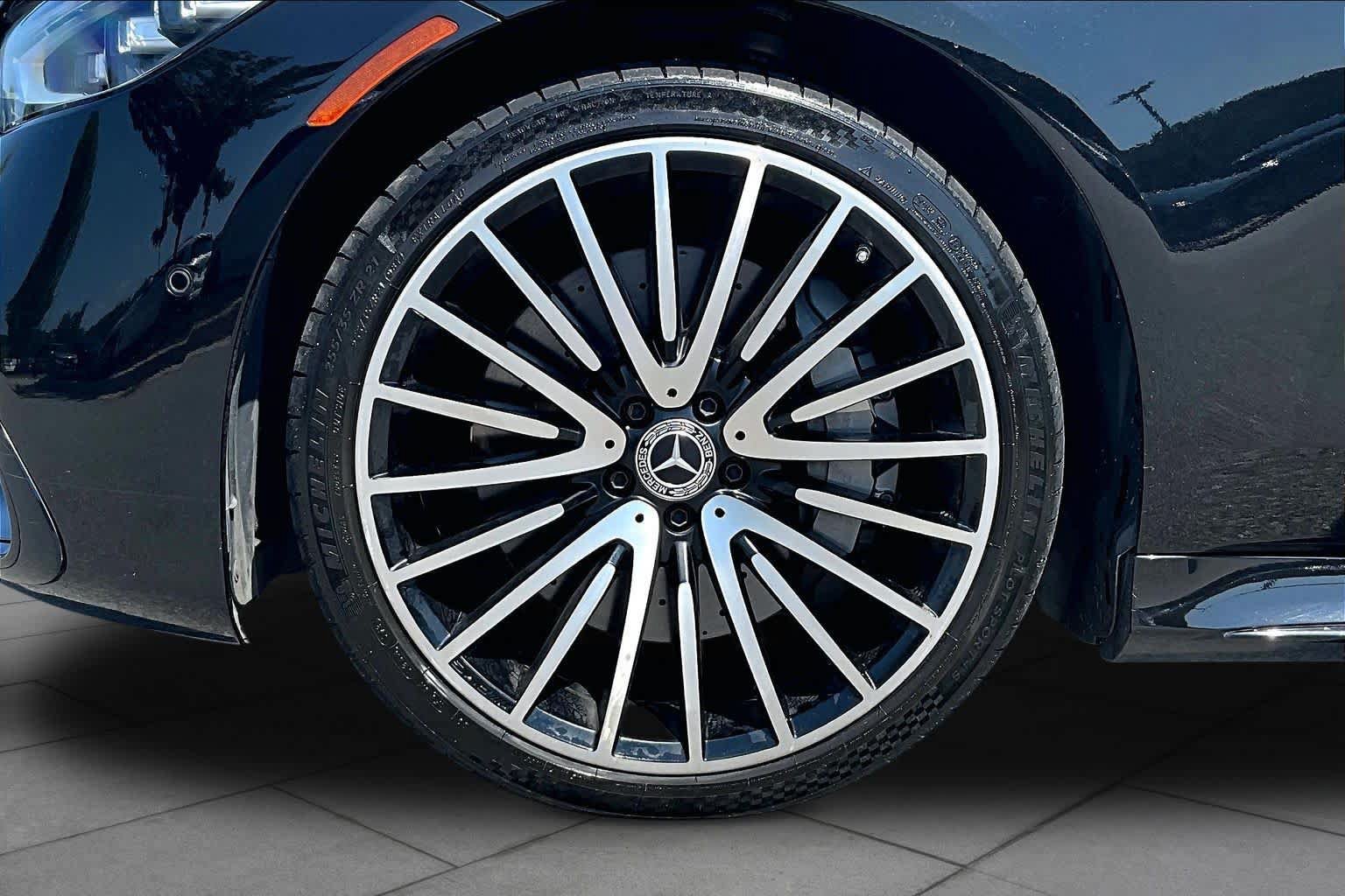 Used 2021 Mercedes-Benz S 580 4MATIC Sedan w/ AMG Line image 10