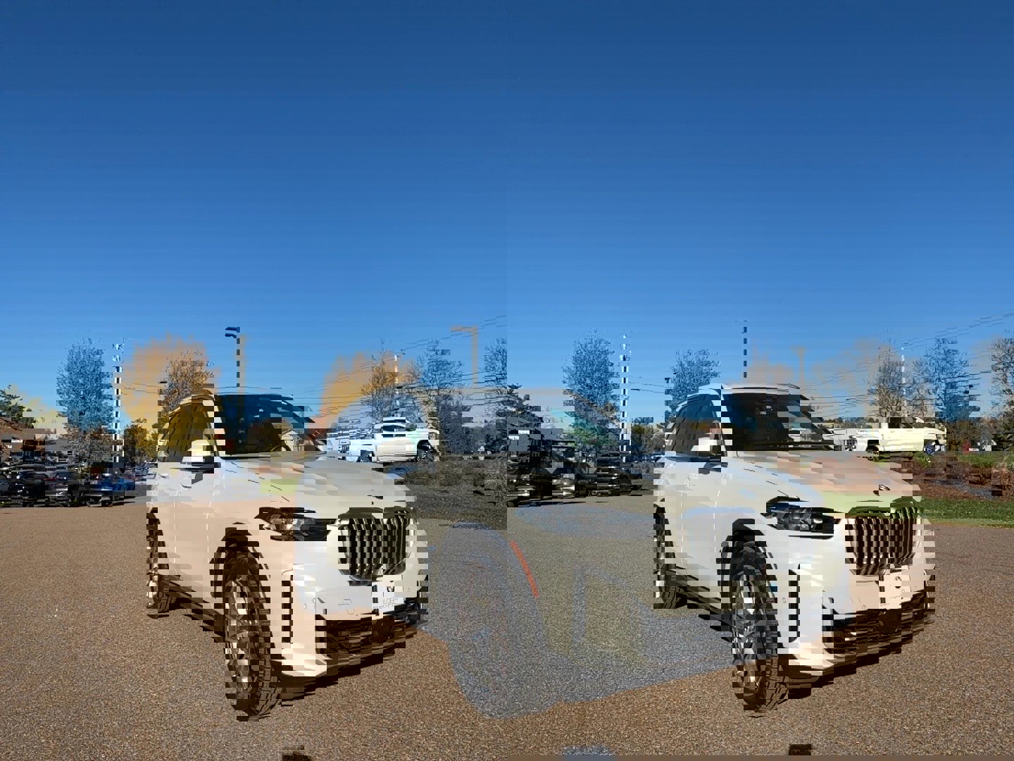 Certified 2024 BMW X5 xDrive50e image 3