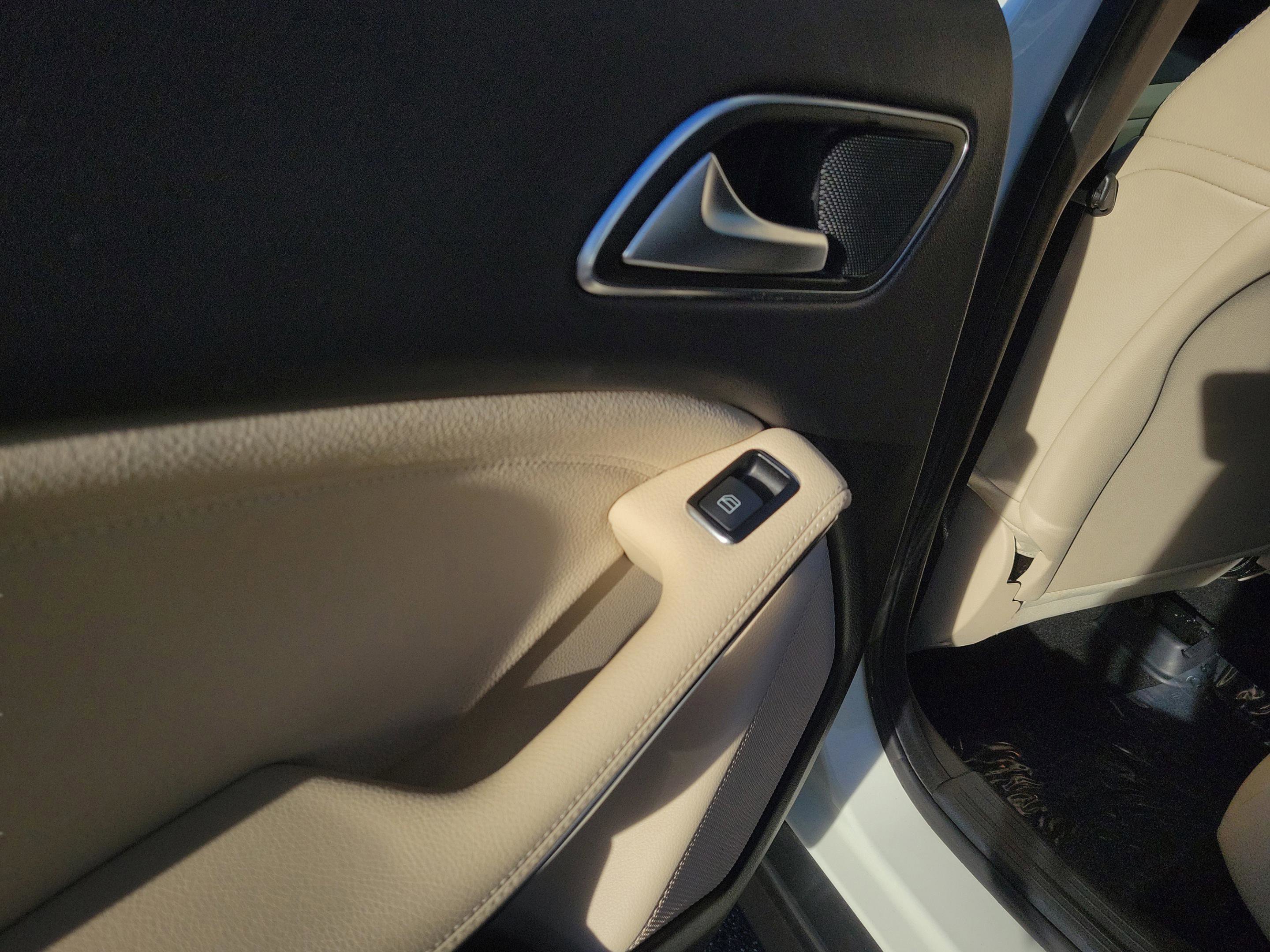 Certified 2018 Mercedes-Benz GLA 250 image 5