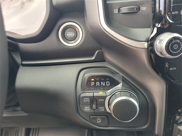 New 2026 RAM 1500 4x4 Crew Cab image 30
