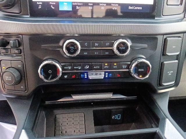 Used 2024 Ford F450 Platinum w/ FX4 Off-Road Package AWD/4WD image 25