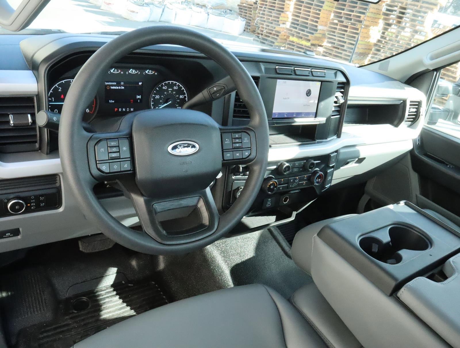 Used 2024 Ford F350 XL w/ XL Chrome Package image 6