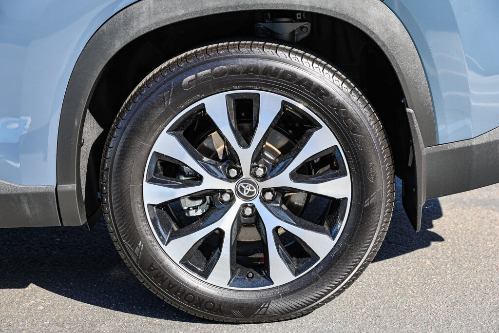 Certified 2026 Toyota Grand Highlander AWD Hybrid image 33