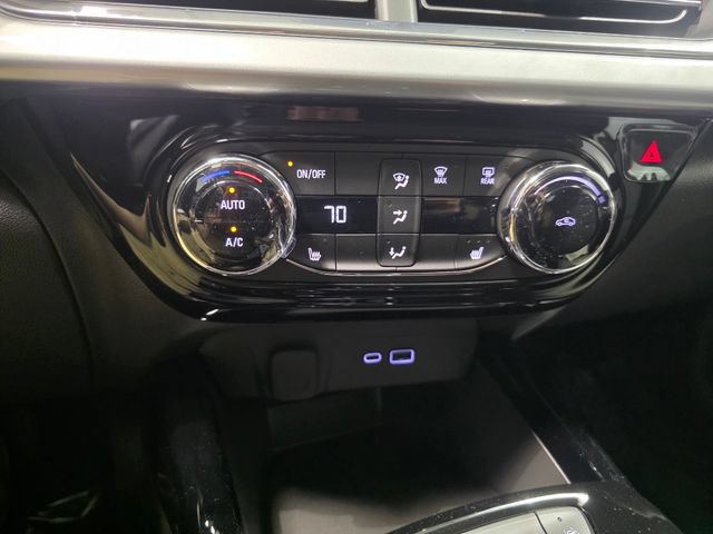 New 2026 Chevrolet Trax LT w/ Driver Confidence Package FWD image 19