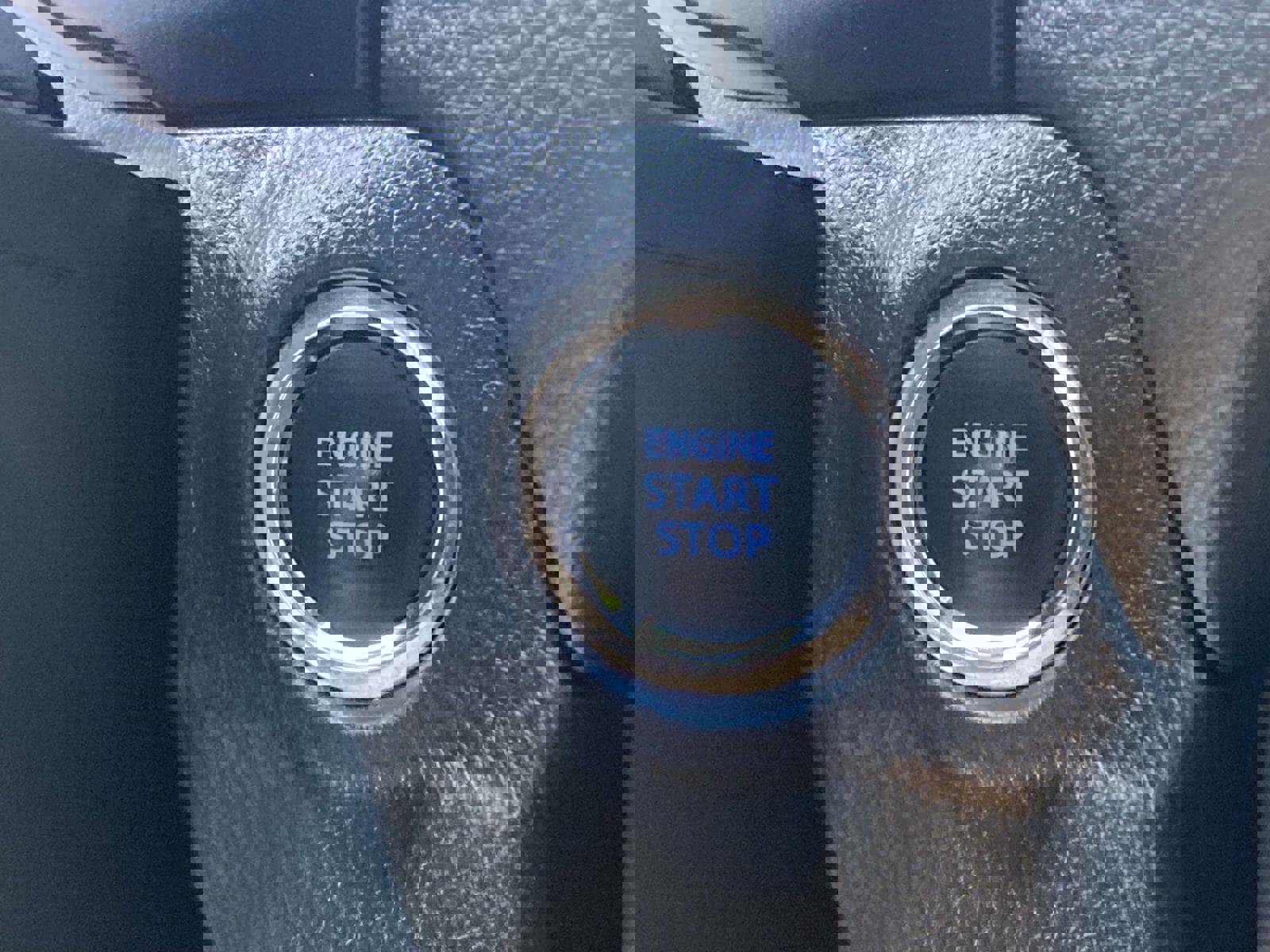 Used 2021 Toyota RAV4 XLE Premium image 28