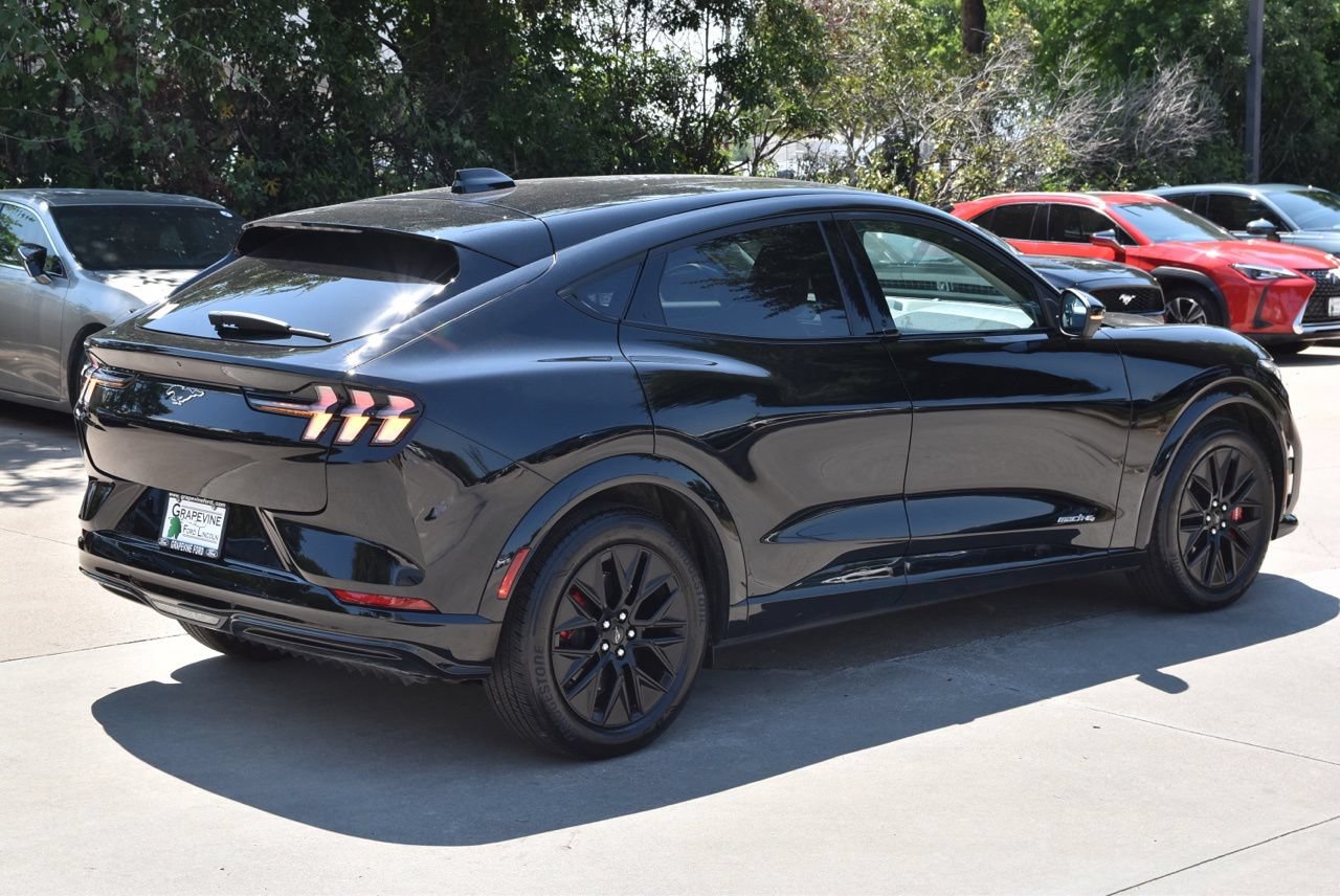 Certified 2025 Ford Mustang Mach-E Premium w/ Sport Appearance Package AWD/4WD image 7