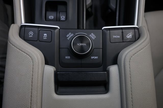 Used 2024 Toyota Grand Highlander Platinum image 95