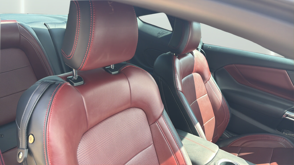 Used 2024 Ford Mustang GT Premium RWD image 27