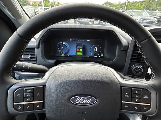 New 2025 Ford F150 Lightning XLT image 21