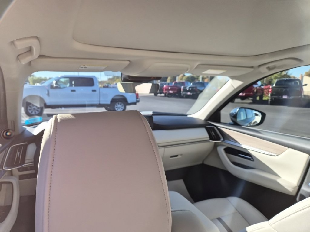Used 2024 MAZDA CX-90 3.3 Turbo w/ Premium Plus Pkg AWD/4WD image 16
