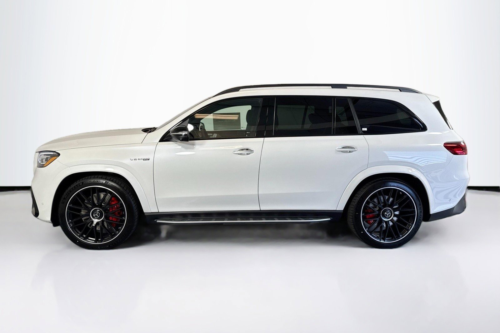 New 2026 Mercedes-Benz GLS 63 AMG 4MATIC image 8