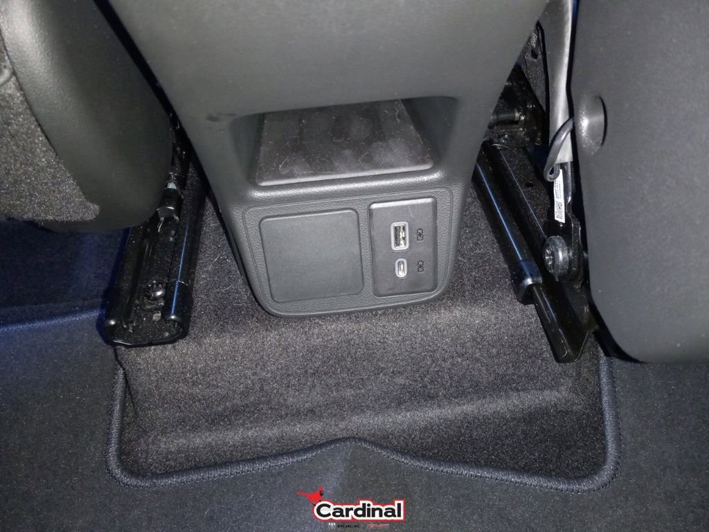 Used 2023 Buick Encore GX Select w/ Sport Touring Package image 22