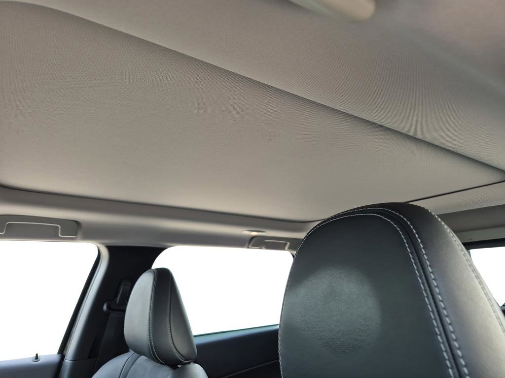 Used 2023 Mitsubishi Outlander SE image 17