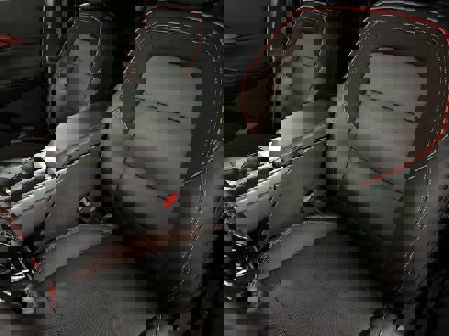 Certified 2025 Chevrolet Equinox EV RS image 18