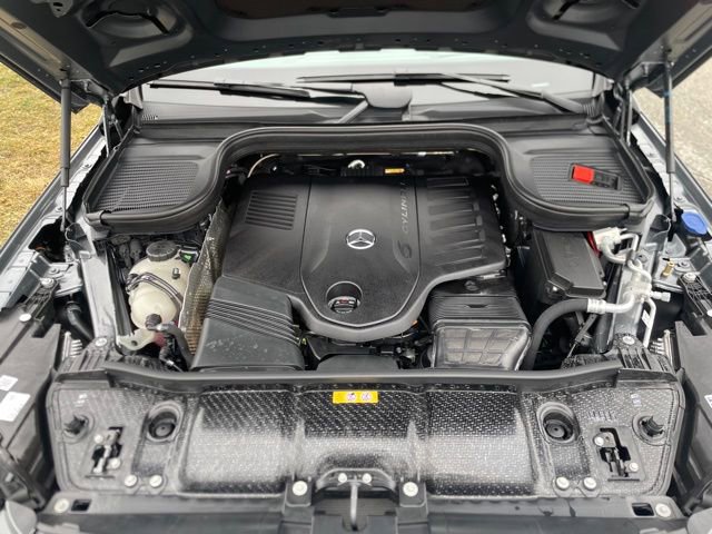 Used 2026 Mercedes-Benz GLS 450 4MATIC image 14