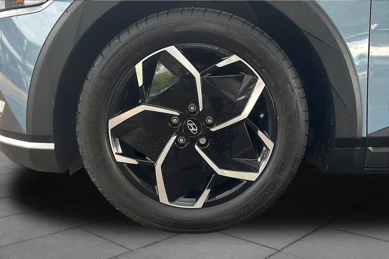 Certified 2024 Hyundai Ioniq 5 SEL RWD image 10