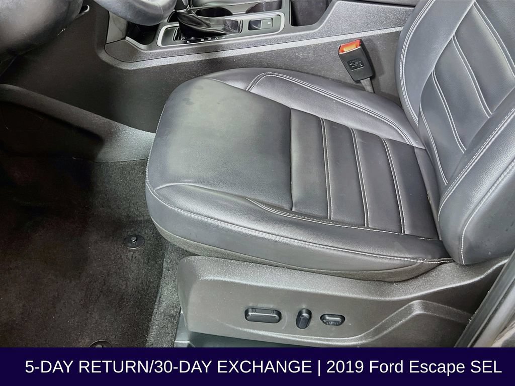 Used 2019 Ford Escape SEL FWD image 25