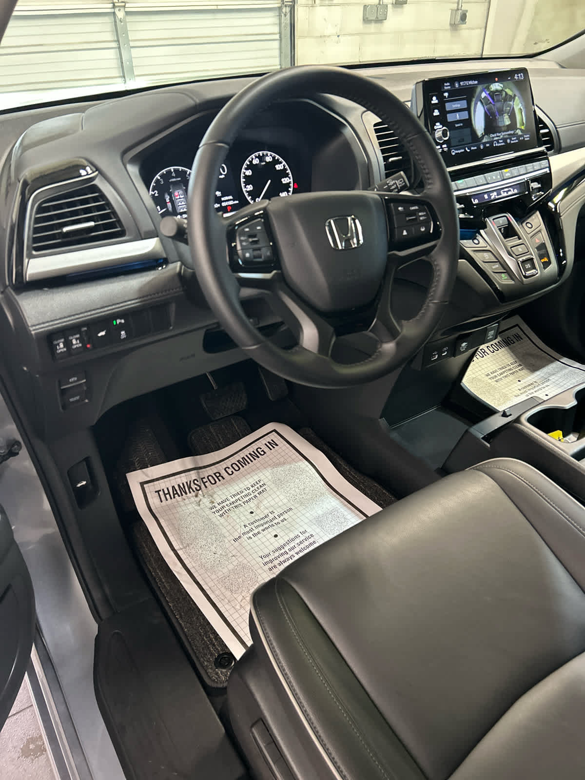 Used 2025 Honda Odyssey Touring image 8