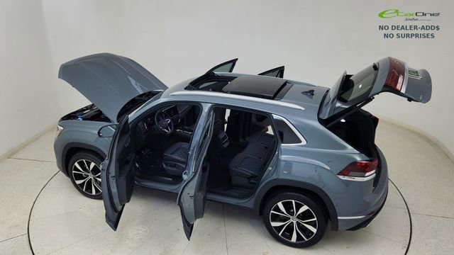 Used 2025 Volkswagen Atlas Cross Sport SEL Premium R-Line AWD/4WD image 91