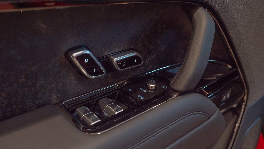 New 2025 Land Rover Range Rover Sport Dynamic SE image 12