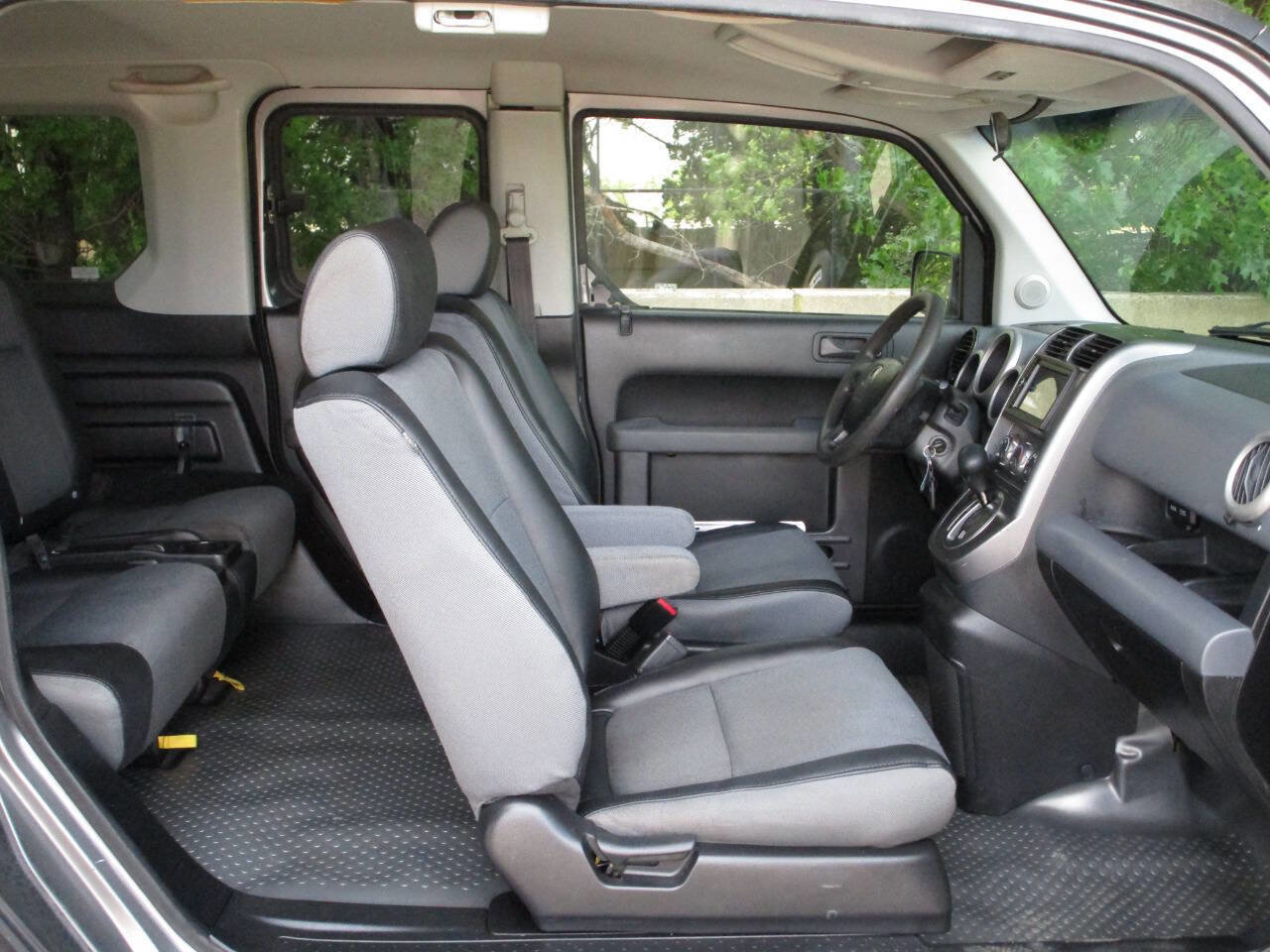 Used 2005 Honda Element EX image 8