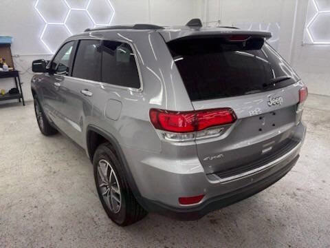 Used 2020 Jeep Grand Cherokee Limited image 4