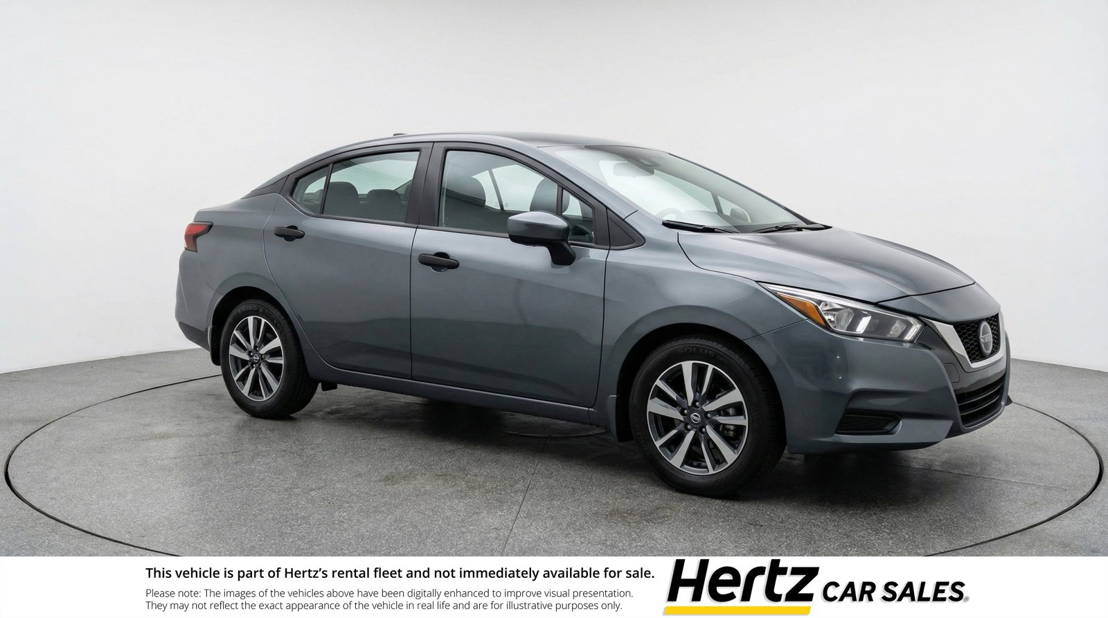 Used 2025 Nissan Versa SV image 1