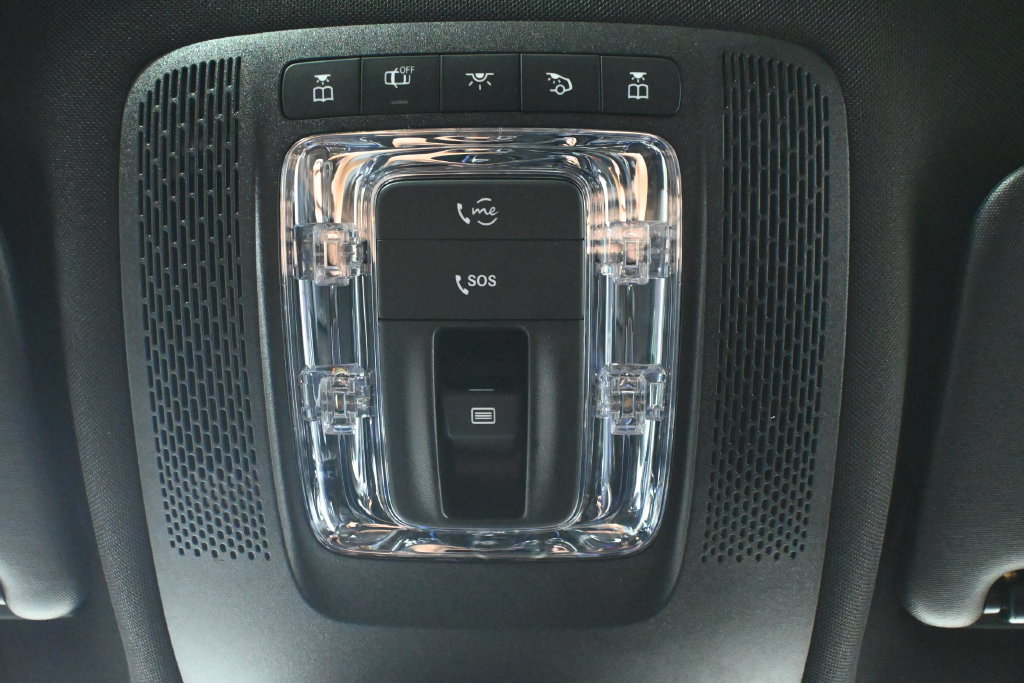 Certified 2026 Mercedes-Benz GLB 250 4MATIC image 24