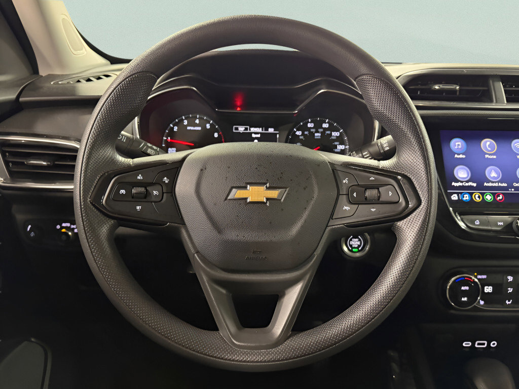 Used 2022 Chevrolet TrailBlazer LT w/ Convenience Package image 11