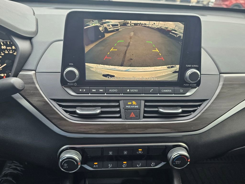 Used 2023 Nissan Altima 2.5 SV image 18