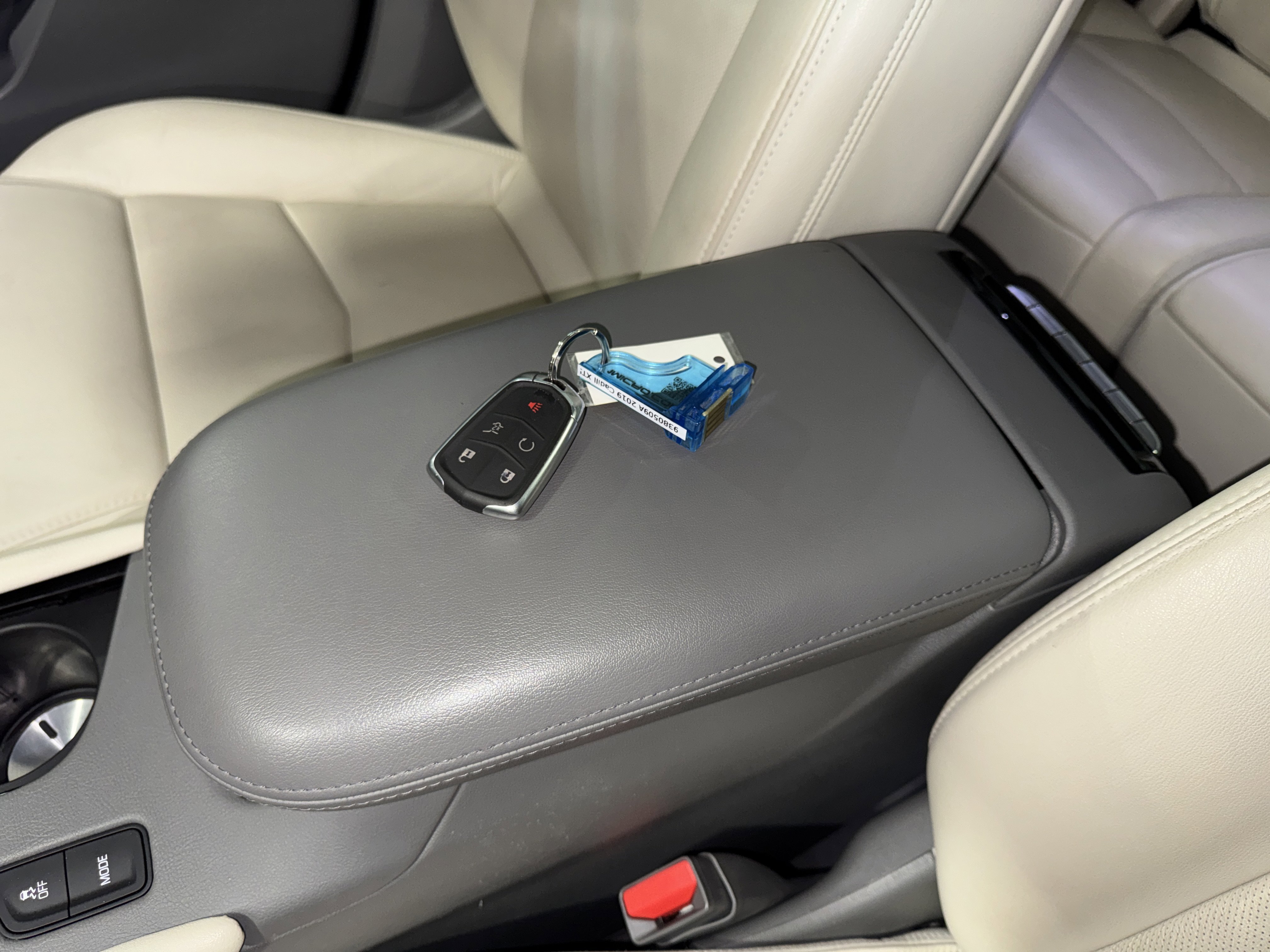 Used 2019 Cadillac XT5 Premium Luxury FWD image 29