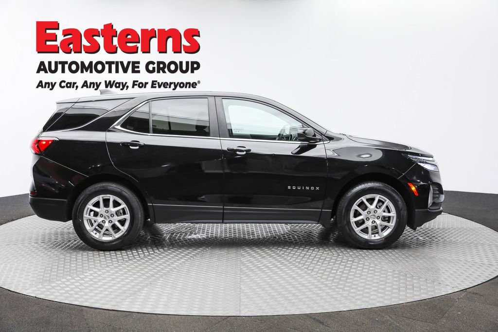 Used 2023 Chevrolet Equinox LT image 4