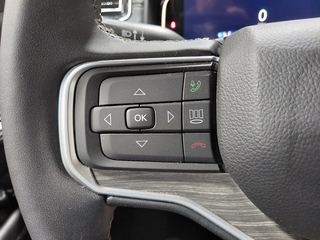 Certified 2024 Jeep Wagoneer Series III AWD/4WD image 41