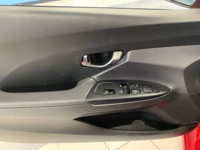 Used 2021 Hyundai Veloster 2.0 Premium FWD image 13