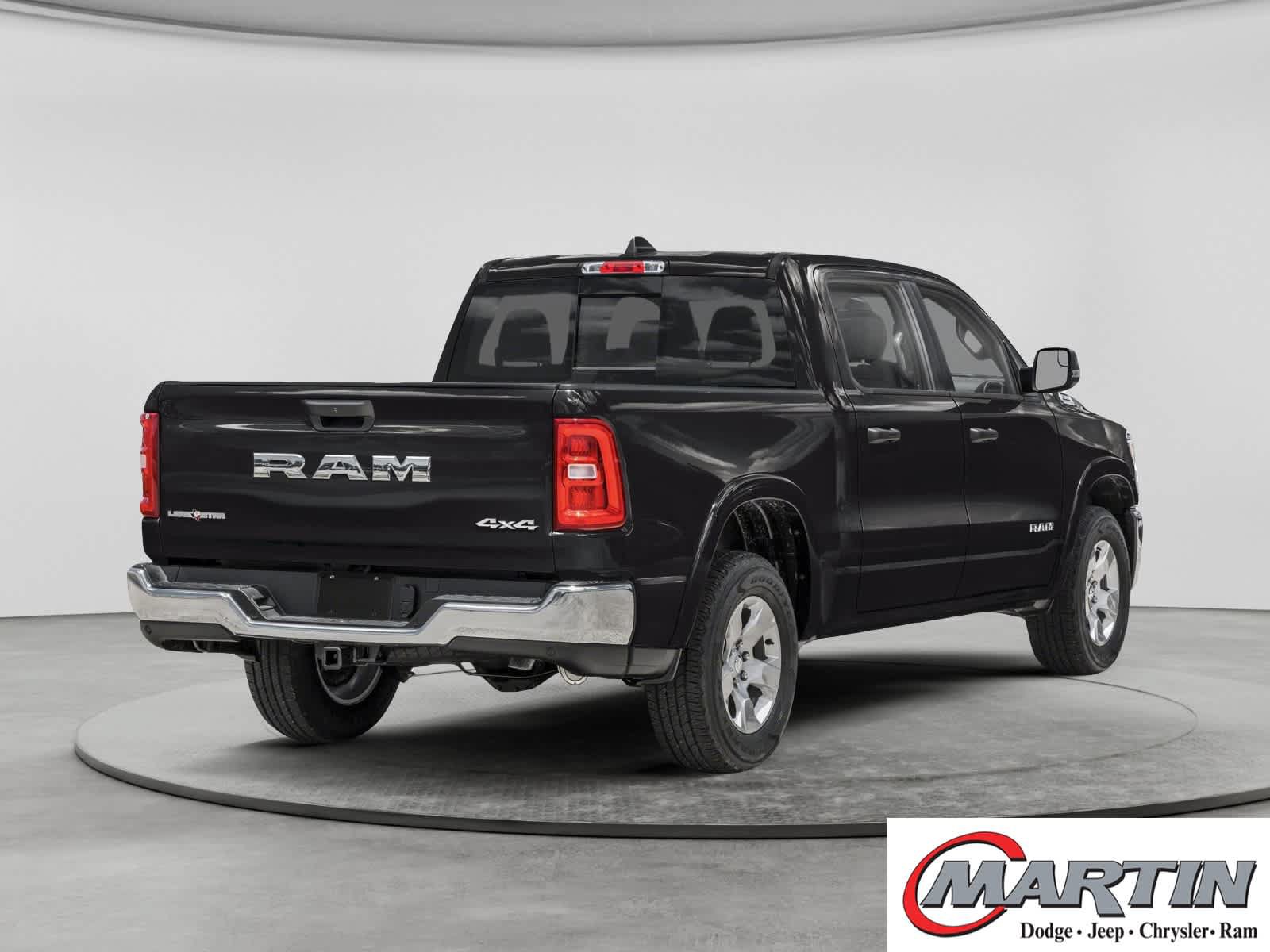 Used 2025 RAM 1500 Big Horn AWD/4WD image 2