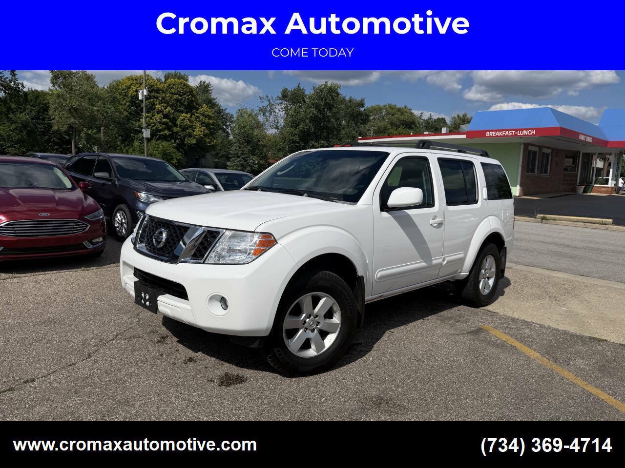 Used 2008 Nissan Pathfinder SE