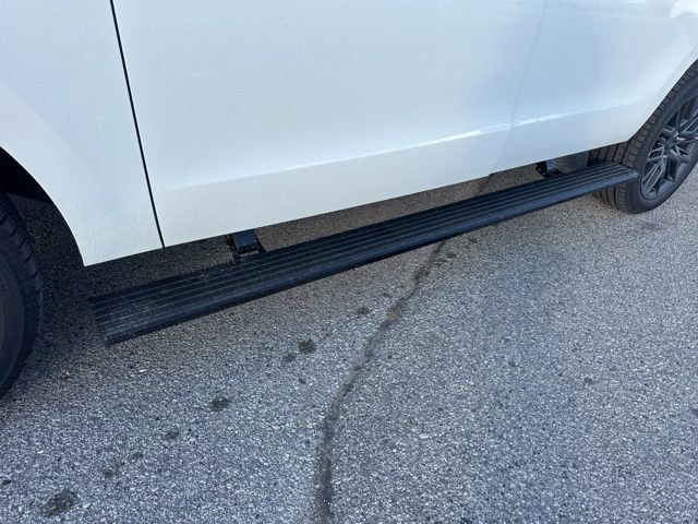 New 2025 Ford Expedition Max Platinum w/ Stealth Performance Package image 22