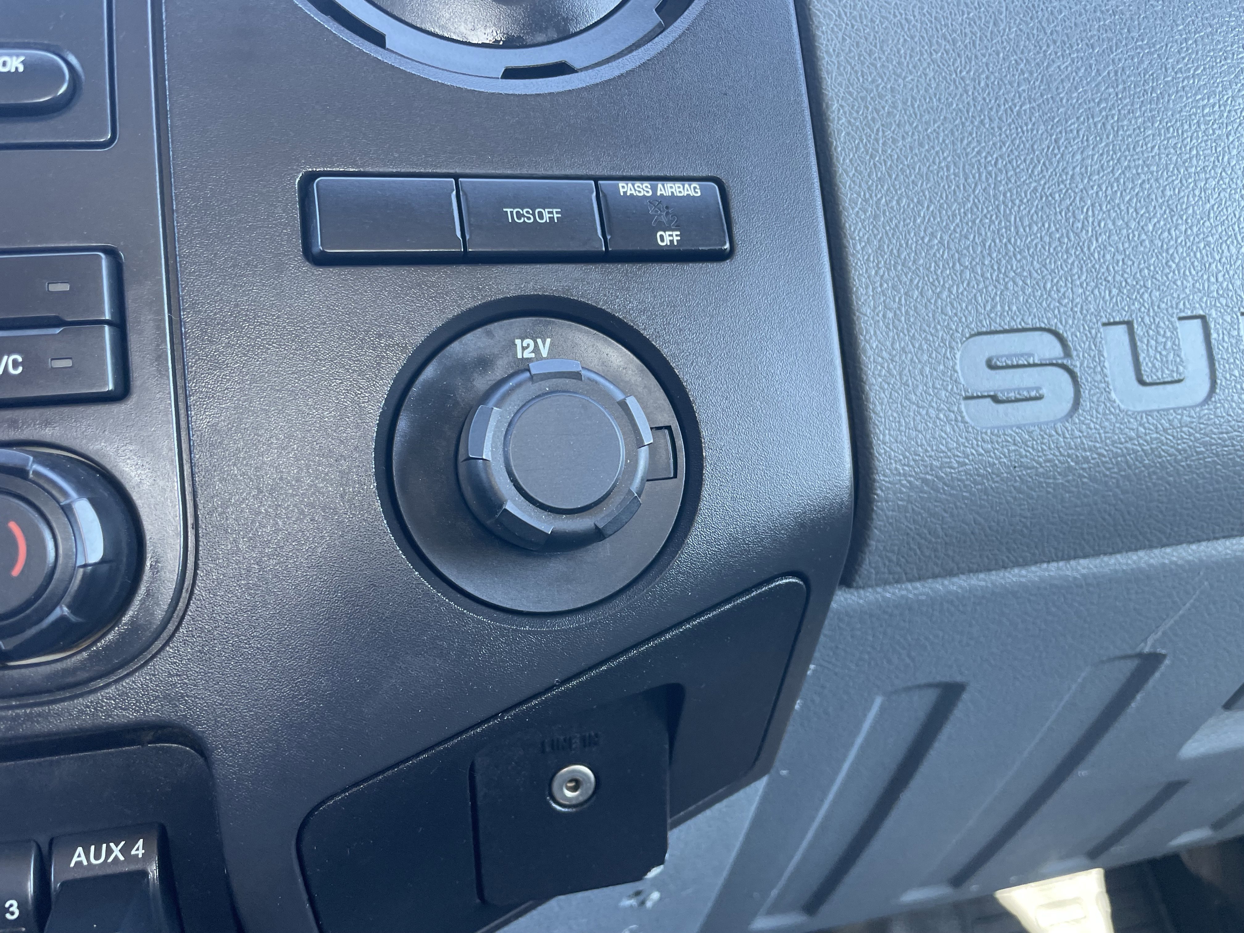 Used 2014 Ford F550 4x4 Regular Cab Super Duty image 21