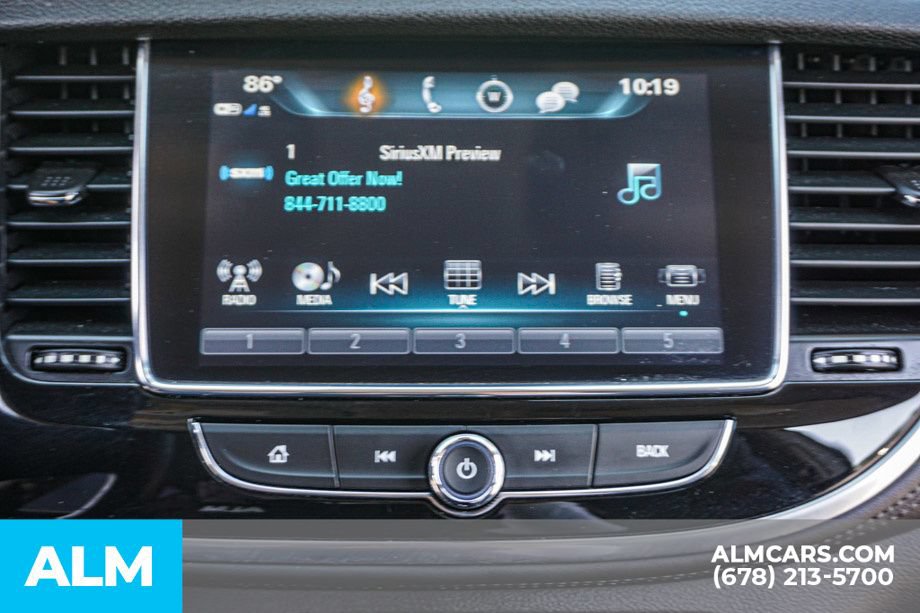 Used 2021 Buick Encore Preferred AWD/4WD image 37