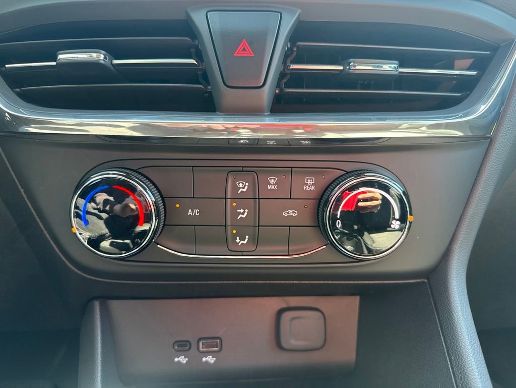 New 2026 Buick Encore GX Preferred FWD image 20