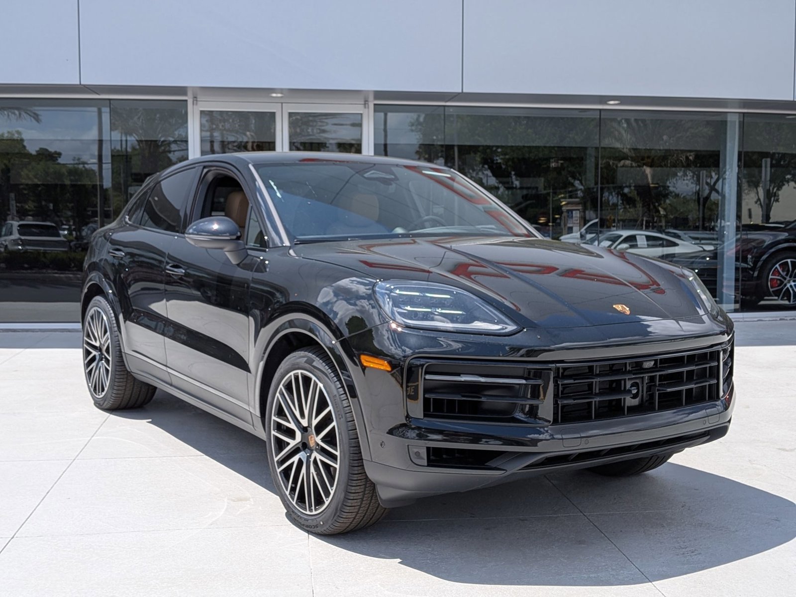 New 2026 Porsche Cayenne Coupe image 7